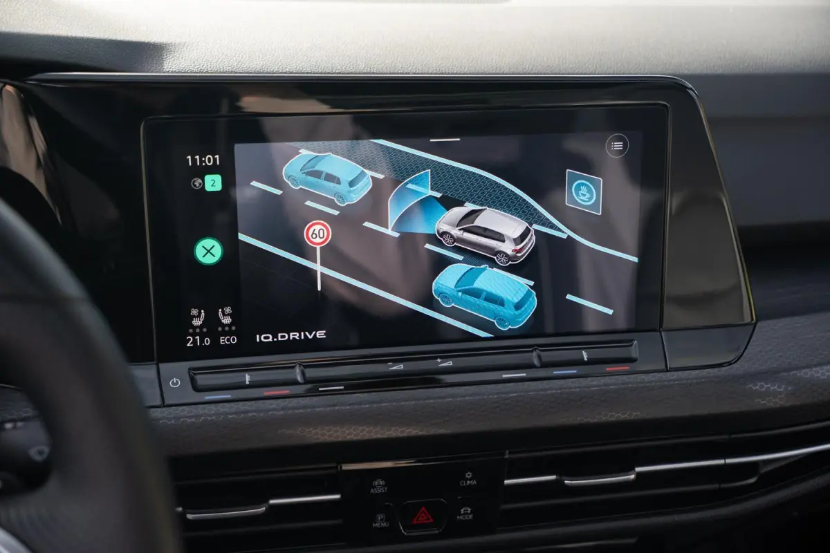 1.4 GTE 245PK|2e Eig|BTW|Panoramadak|Trekhaak|CarPlay|Nardo|Leder|Stoel Ventilatie/verwarming|R-Line 18''|Sfeer|IQ LED|Head UP|Virtual|Dealer Onderhouden