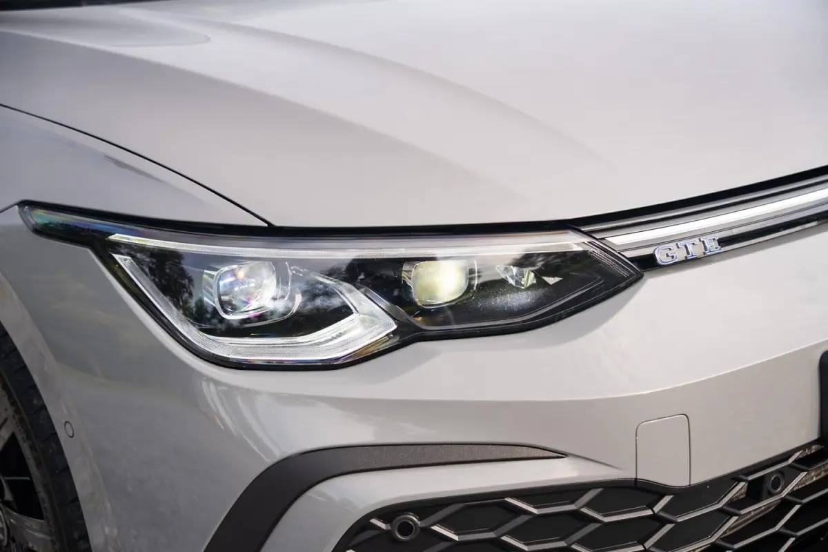 1.4 GTE 245PK|2e Eig|BTW|Panoramadak|Trekhaak|CarPlay|Nardo|Leder|Stoel Ventilatie/verwarming|R-Line 18''|Sfeer|IQ LED|Head UP|Virtual|Dealer Onderhouden