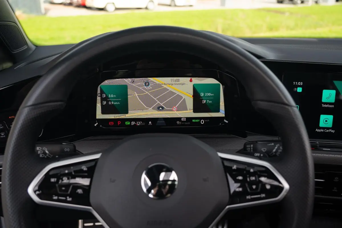 1.4 GTE 245PK|2e Eig|BTW|Panoramadak|Trekhaak|CarPlay|Nardo|Leder|Stoel Ventilatie/verwarming|R-Line 18''|Sfeer|IQ LED|Head UP|Virtual|Dealer Onderhouden