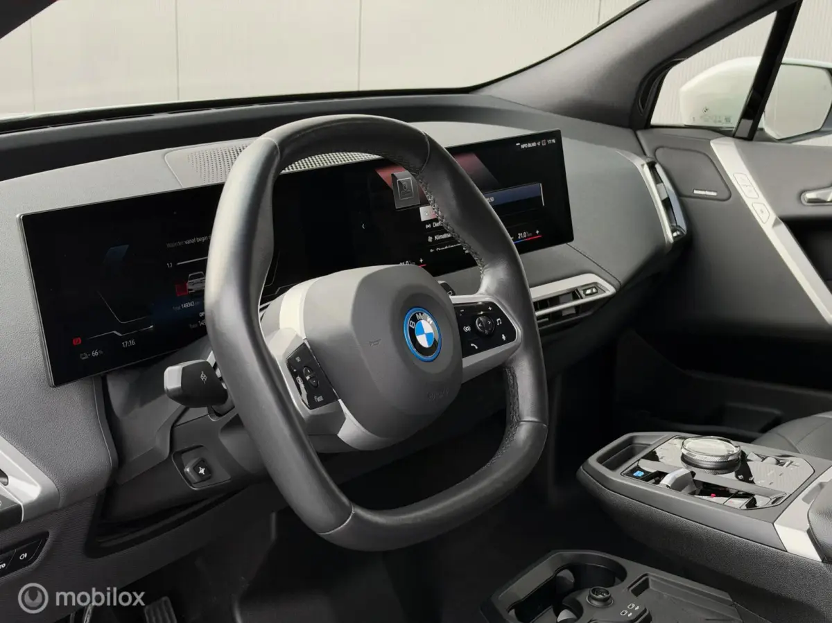 xDrive40 Pano | Trekhaak | H/K | Sportpakket | SOH 95%