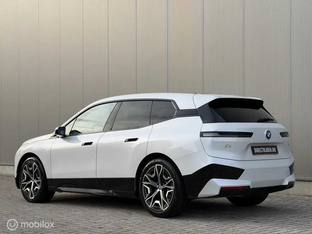 xDrive40 Pano | Trekhaak | H/K | Sportpakket | SOH 95%