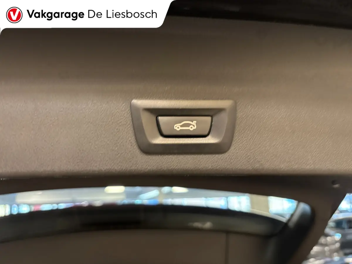 Executive 80 kWh/soh 99,66%/pano/leer/memory/trekhaak/camera/apple/navi