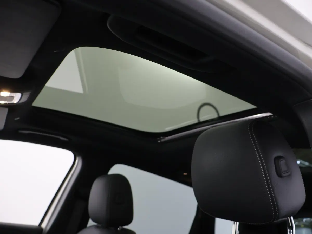 250 4MATIC Premium Plus | Trekhaak | Panoramadak | Burmester | Head Up display | Night | 360 graden camera |