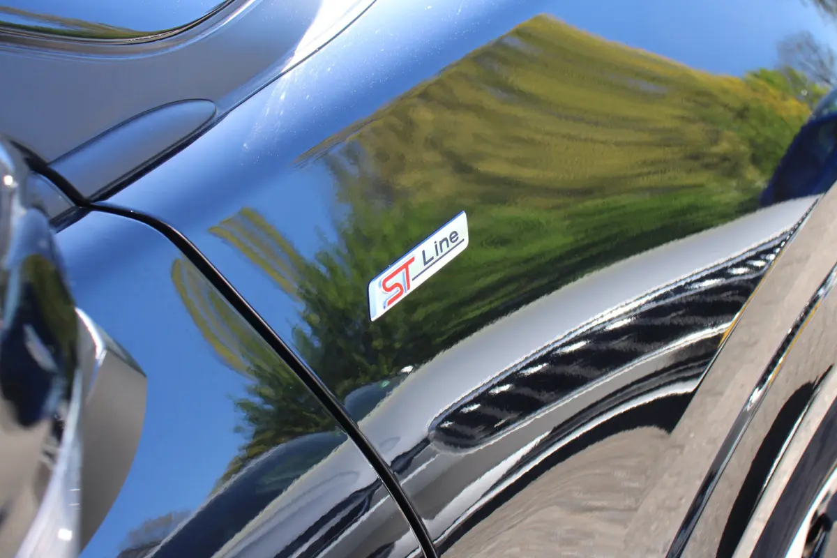 1.0EB ST-Line X | NL-AUTO | 1E EIGENAAR! | WINTERPACK | ADAPTIVE CRUISE | DODE HOEK | DEALER OH! | PANODAK | 360° CAMERA | PRACHTIGE STAAT!