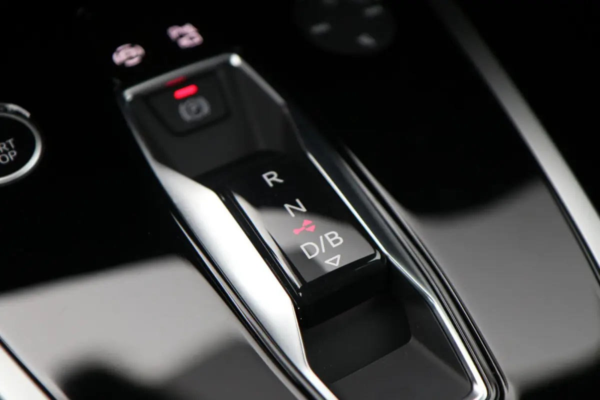45 265pk quattro Advanced edition 77 kWh | Keyless Entry | Achteruitrijcamera | Adaptive Cruise