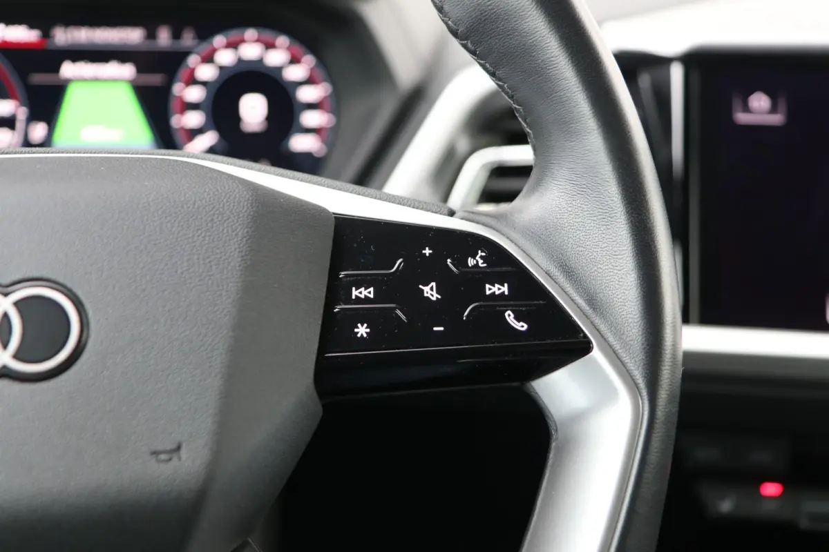 45 265pk quattro Advanced edition 77 kWh | Keyless Entry | Achteruitrijcamera | Adaptive Cruise