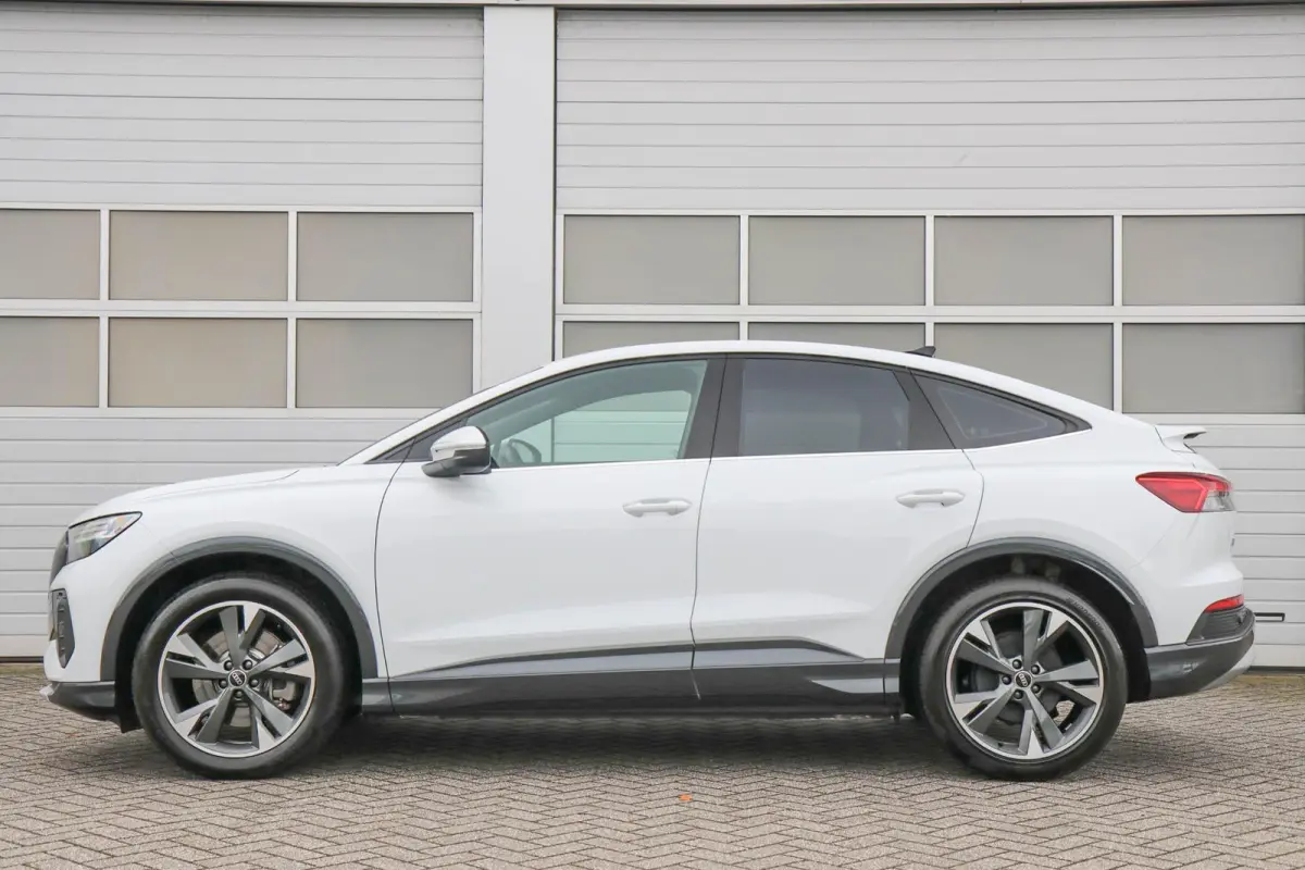 45 265pk quattro Advanced edition 77 kWh | Keyless Entry | Achteruitrijcamera | Adaptive Cruise