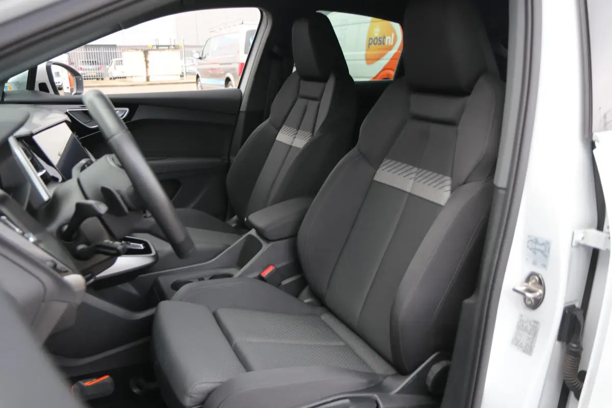 45 265pk quattro Advanced edition 77 kWh | Keyless Entry | Achteruitrijcamera | Adaptive Cruise