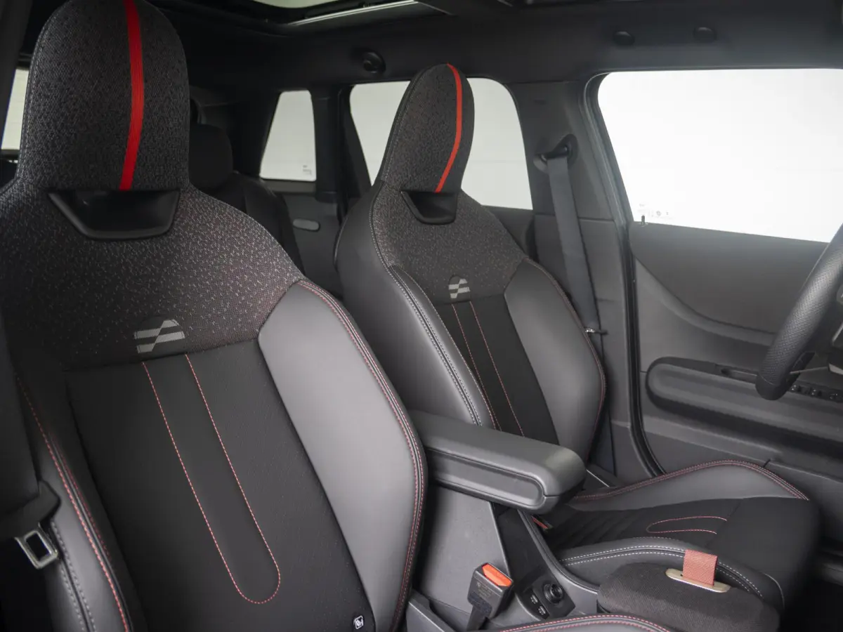 Cooper C John Cooper Works Trim | Pakket S