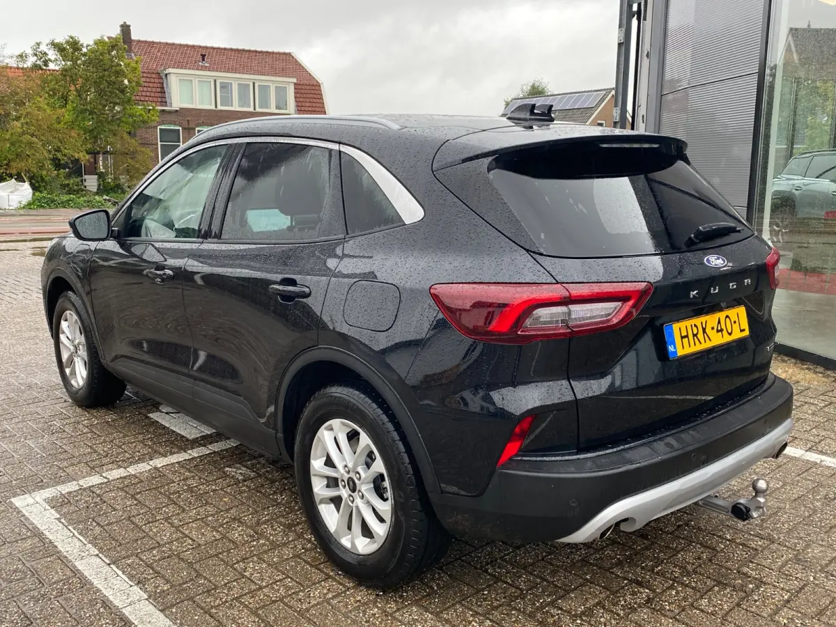 2.5 PHEV Titanium | Trekhaak | Camera | Apple Carplay | Navigatie