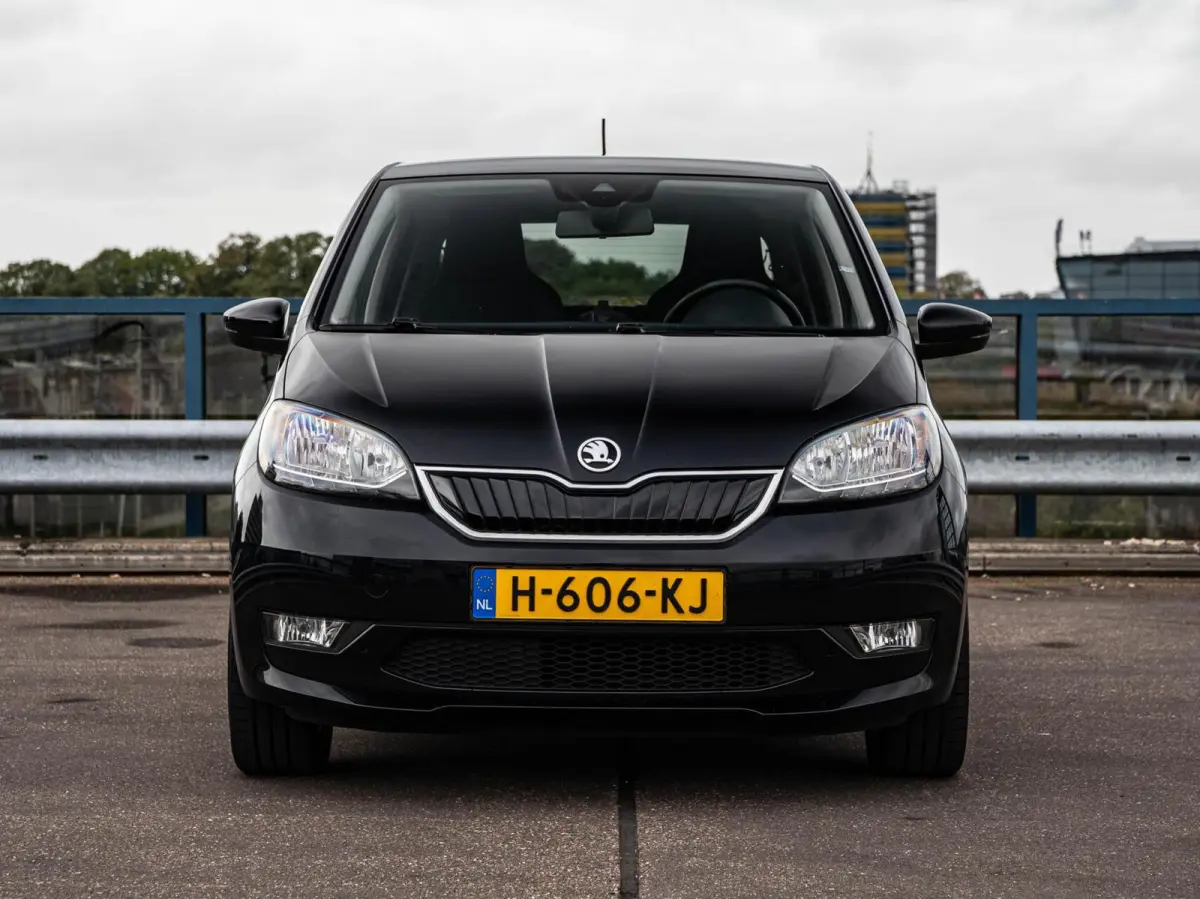 EV Style | SOH 95% | Cruise Control | Stoelverwarming | Verwarmde Voorruit | Climatronic | Parkeersensor | 16" | Dealeronderhouden