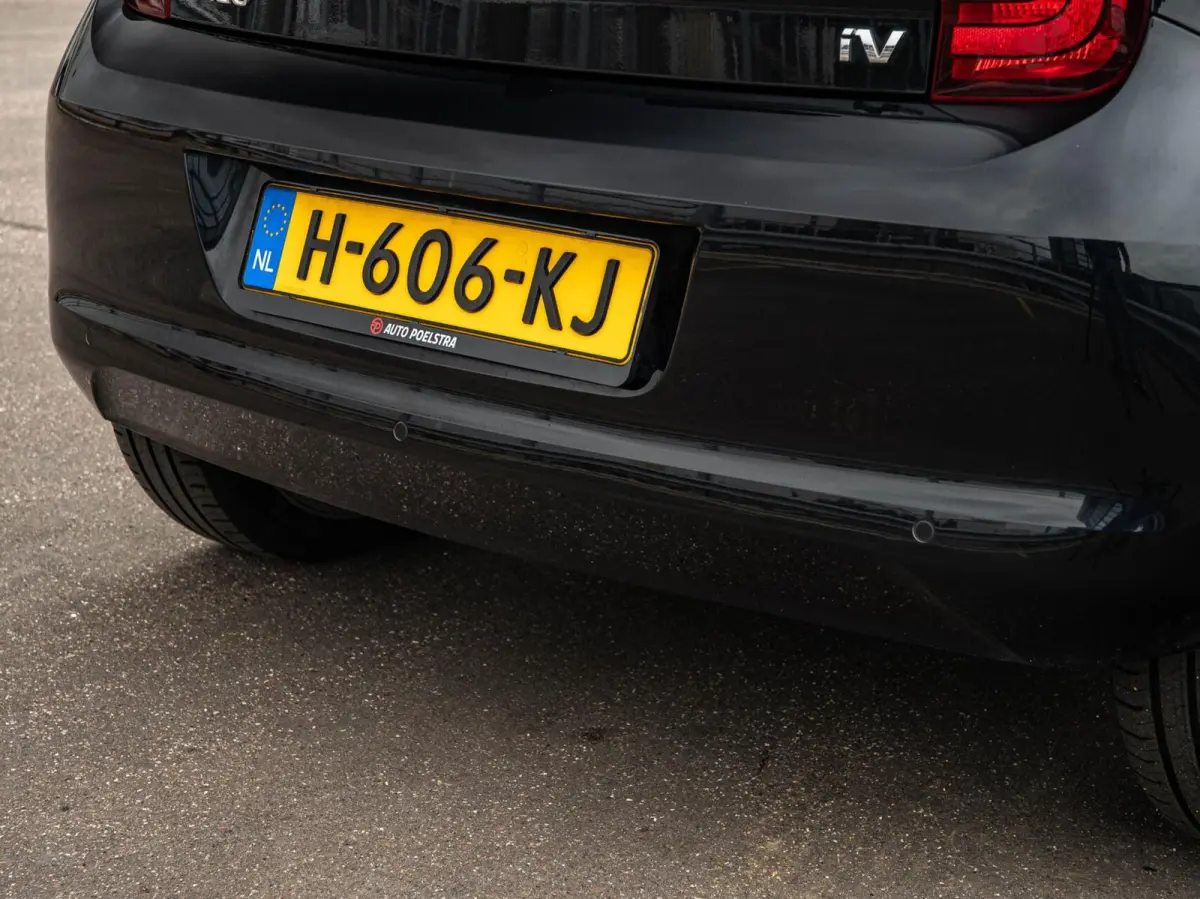 EV Style | SOH 95% | Cruise Control | Stoelverwarming | Verwarmde Voorruit | Climatronic | Parkeersensor | 16" | Dealeronderhouden
