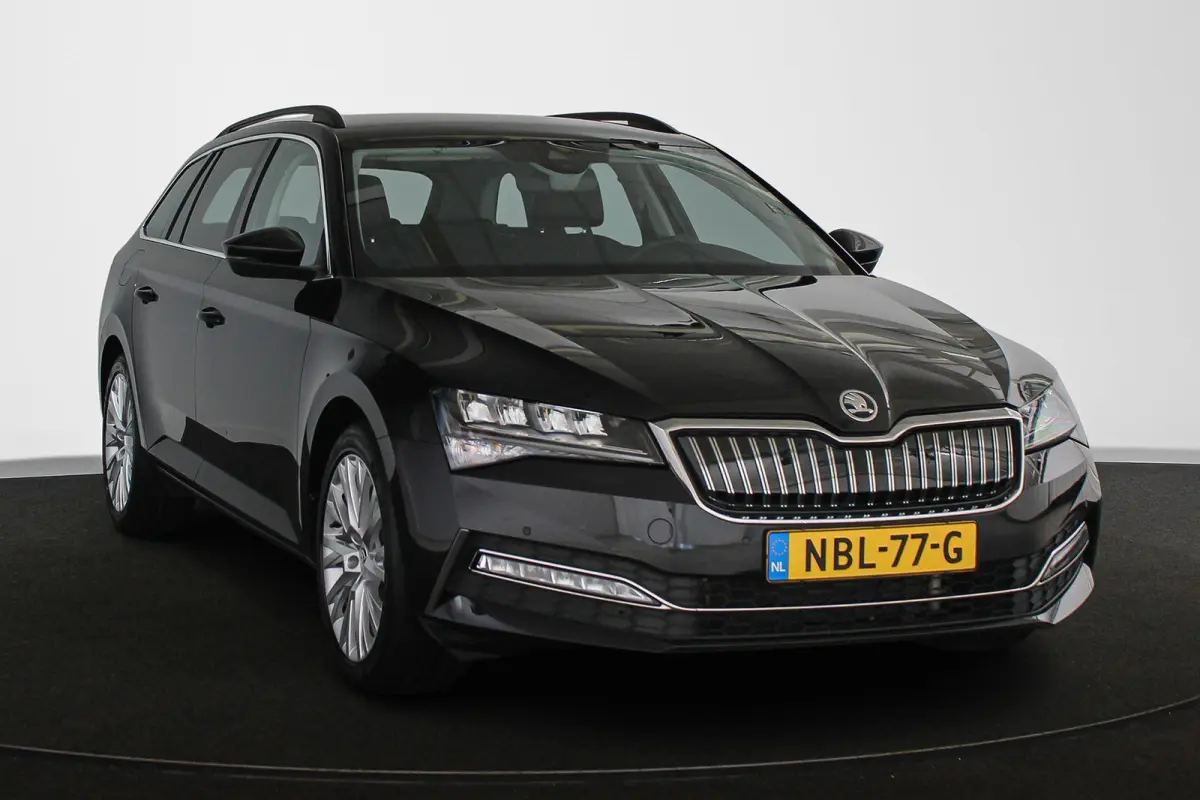 1.4 TSI iV Ambition Stoelverwarming Virtual Apple CarPlay 18"