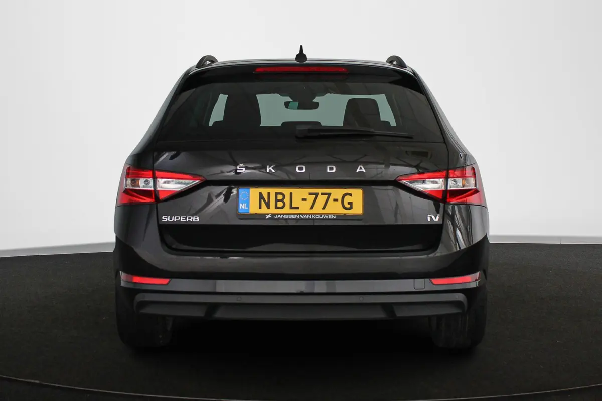 1.4 TSI iV Ambition Stoelverwarming Virtual Apple CarPlay 18"
