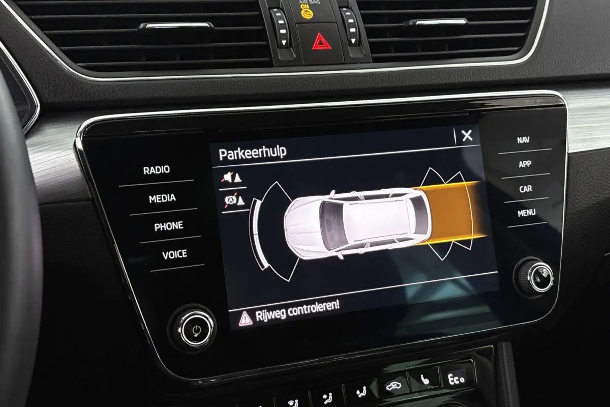 1.4 TSI iV Ambition Stoelverwarming Virtual Apple CarPlay 18"