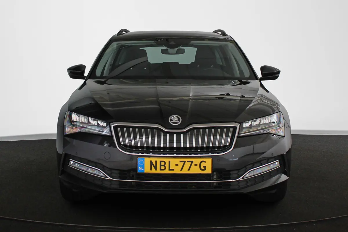 1.4 TSI iV Ambition Stoelverwarming Virtual Apple CarPlay 18"