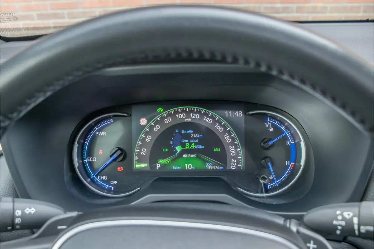 2.5 Hybrid AWD Style, Panoramadak, Stuurverwarming, Trekhaak, 360 Camera, Leder, Carplay, Adaptive Cruise.