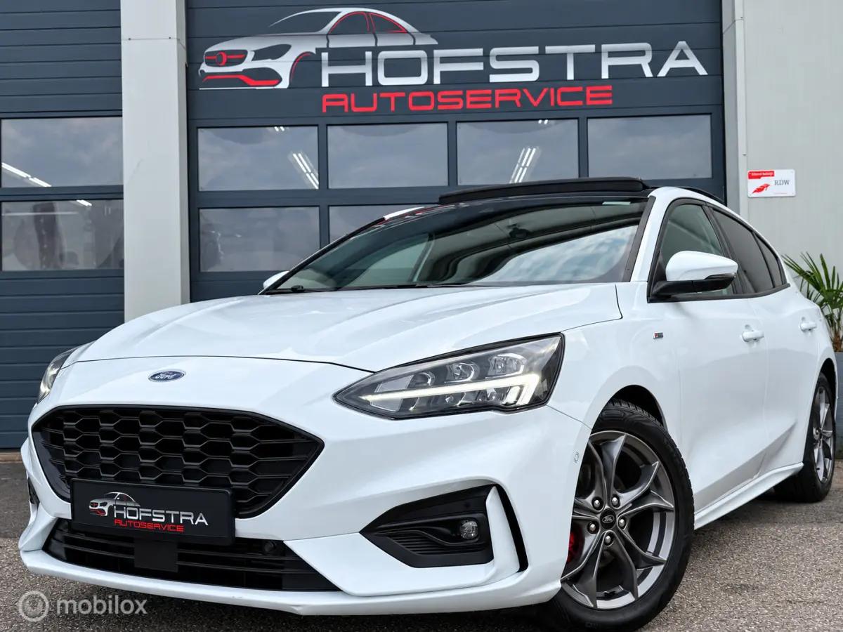 1.0 EcoBoost ST Line Automaat Pano Camera Winterpack