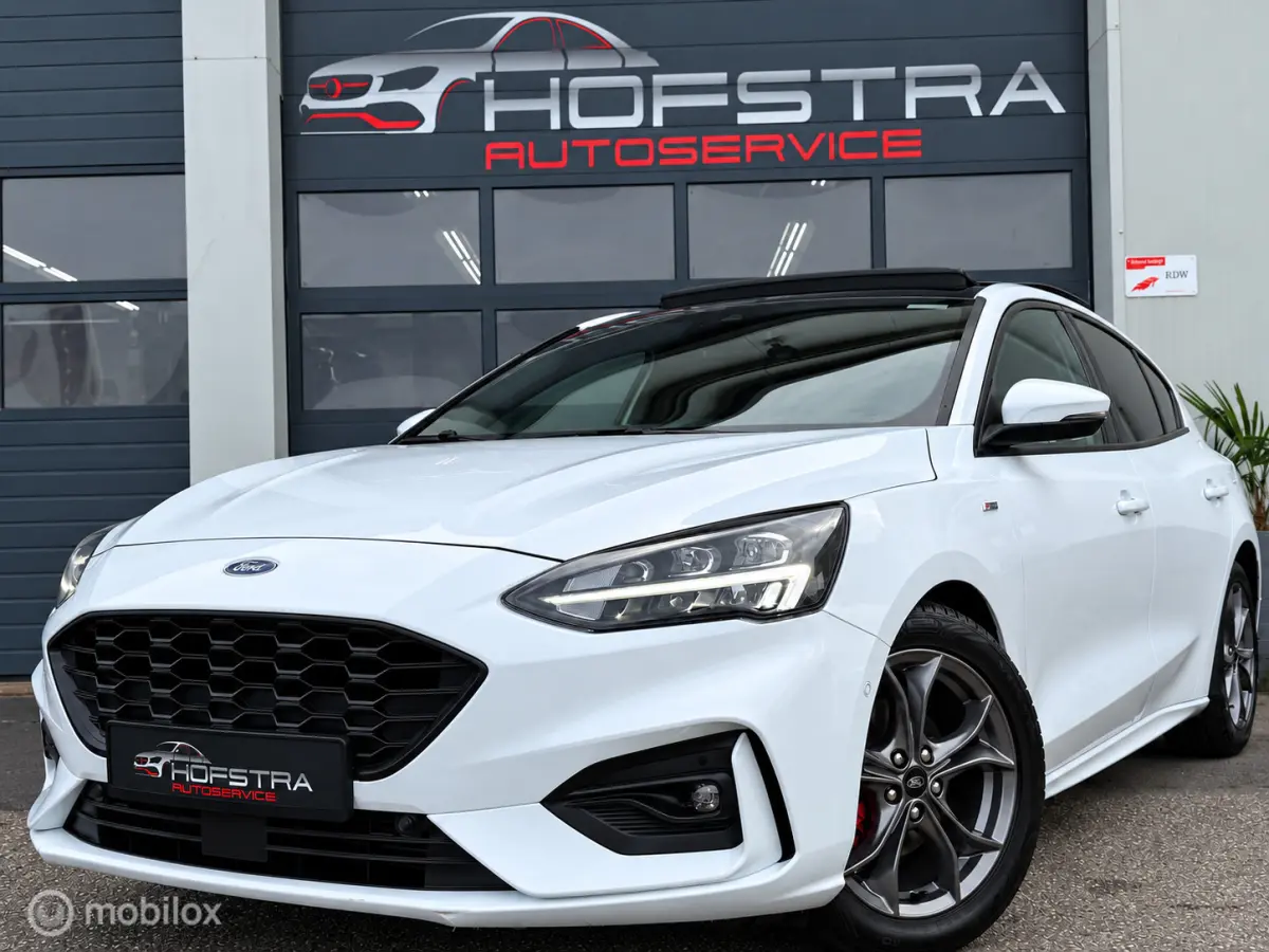 1.0 EcoBoost ST Line Automaat Pano Camera Winterpack
