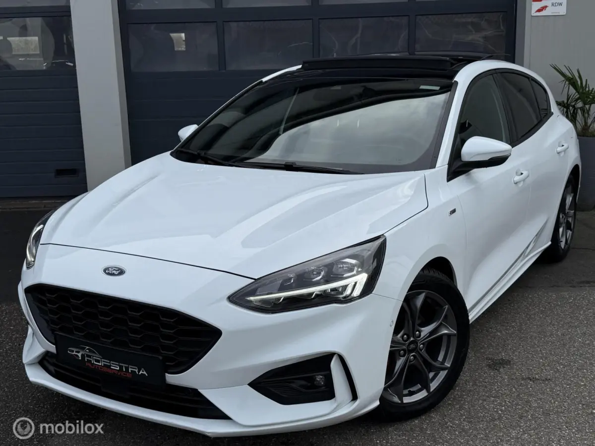 1.0 EcoBoost ST Line Automaat Pano Camera Winterpack