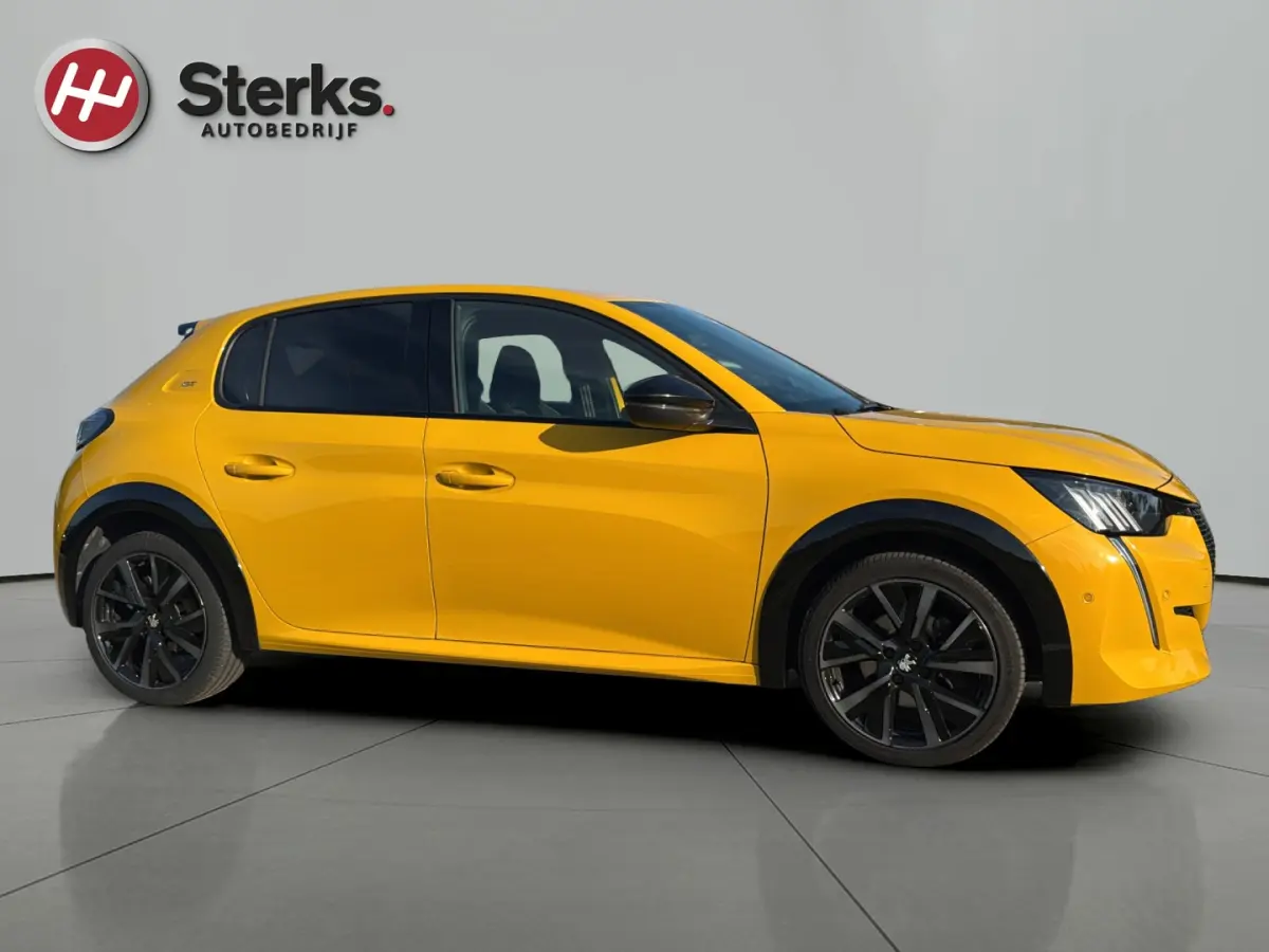 1.2 PureTech GT Pack LEDER ALCANTARA CARPLAY 76007 KM !!!! NL AUTO