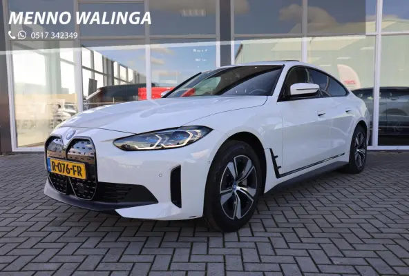eDrive40 High Executive 84 kWh|SOH 94.5%|Schuifdak|Camera|Laser|