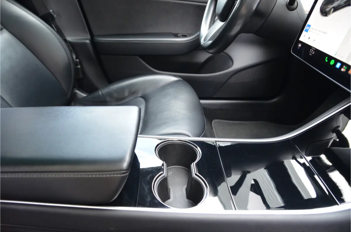Long Range AWD 75 kWh Trekhaak (1.000kg), AutoPilot3.0