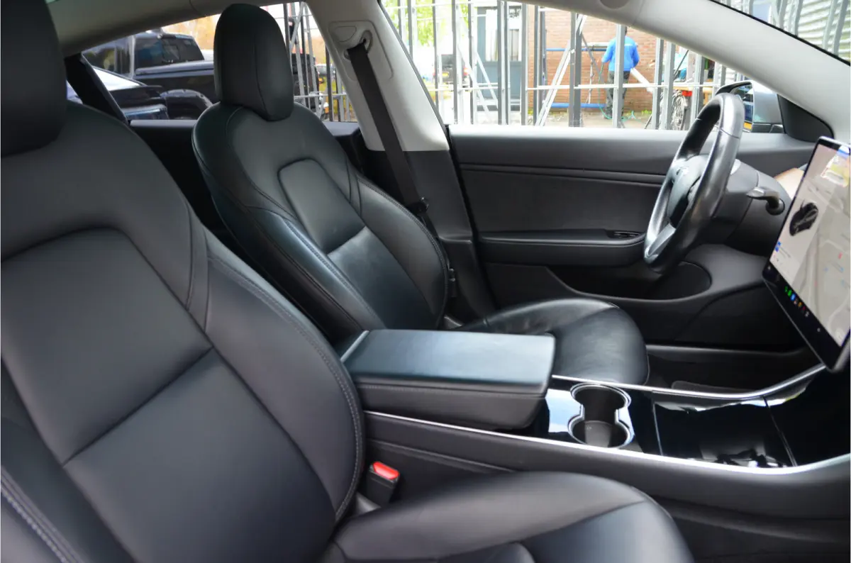 Long Range AWD 75 kWh Trekhaak (1.000kg), AutoPilot3.0
