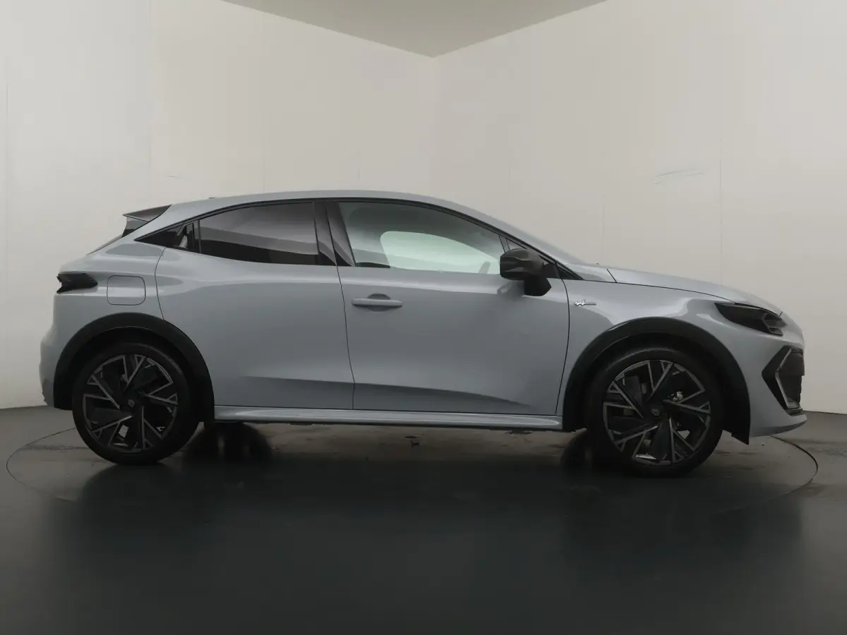 esprit Alpine full hybrid E-Tech 160 pk | pack winter & parking met verwarmbare stoelen | verlenging connected services openR link met twee jaar |