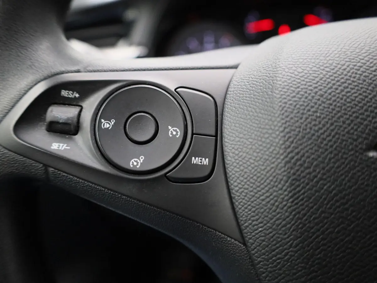 1.2 55kW S/S Edition | Carplay |  Cruise Control | Parkeersensoren | DAB |