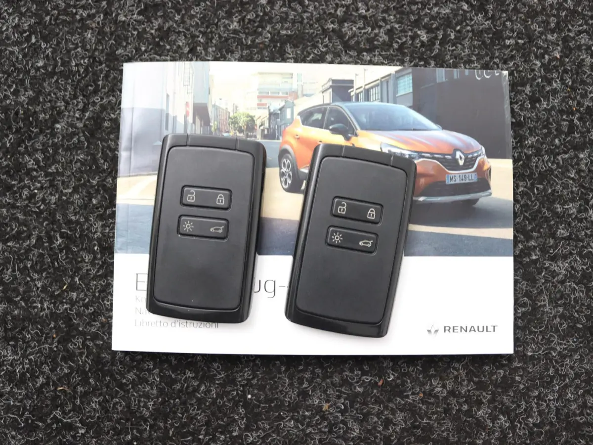 E-Tech Plug-in Hybrid 160 Intens | Navigatie | Climate Control |