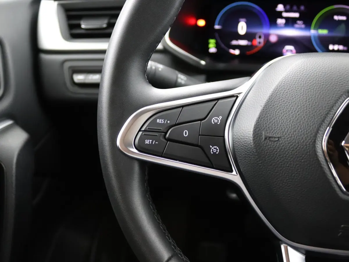 E-Tech Plug-in Hybrid 160 Intens | Navigatie | Climate Control |
