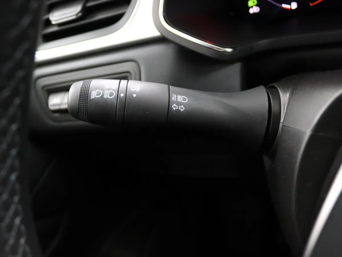E-Tech Plug-in Hybrid 160 Intens | Navigatie | Climate Control |