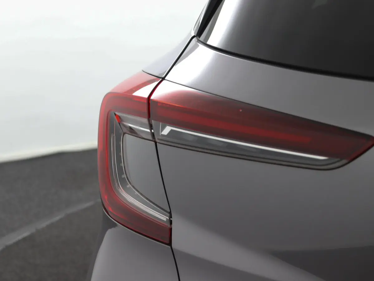 E-Tech Plug-in Hybrid 160 Intens | Navigatie | Climate Control |