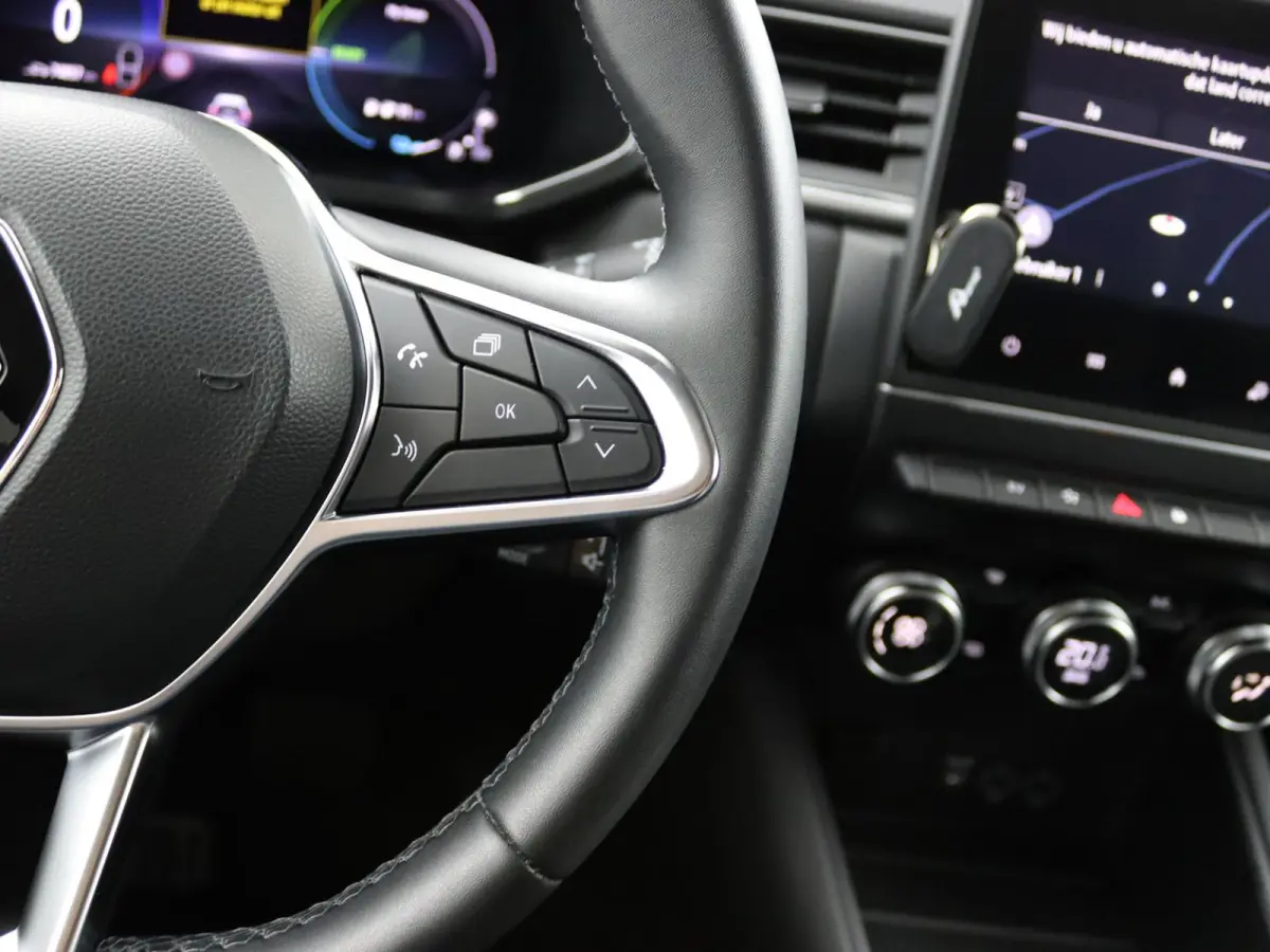 E-Tech Plug-in Hybrid 160 Intens | Navigatie | Climate Control |