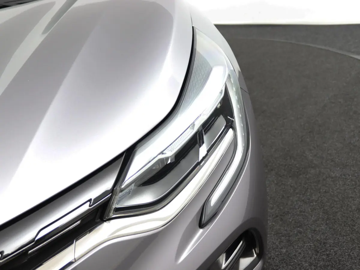 E-Tech Plug-in Hybrid 160 Intens | Navigatie | Climate Control |
