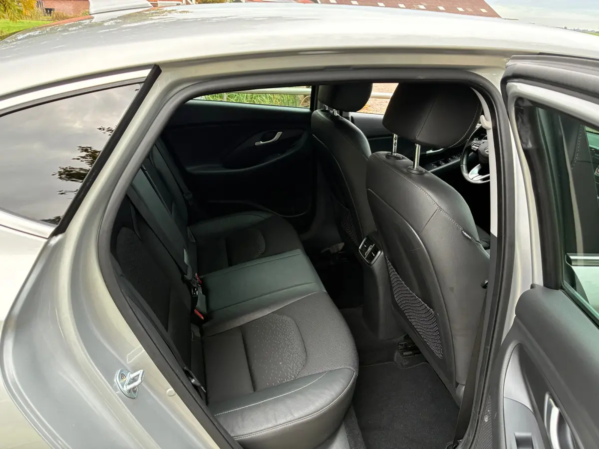 1.4 T-GDI Premium | Camera + Keyless + Clima Nu € 12.975,-!!!
