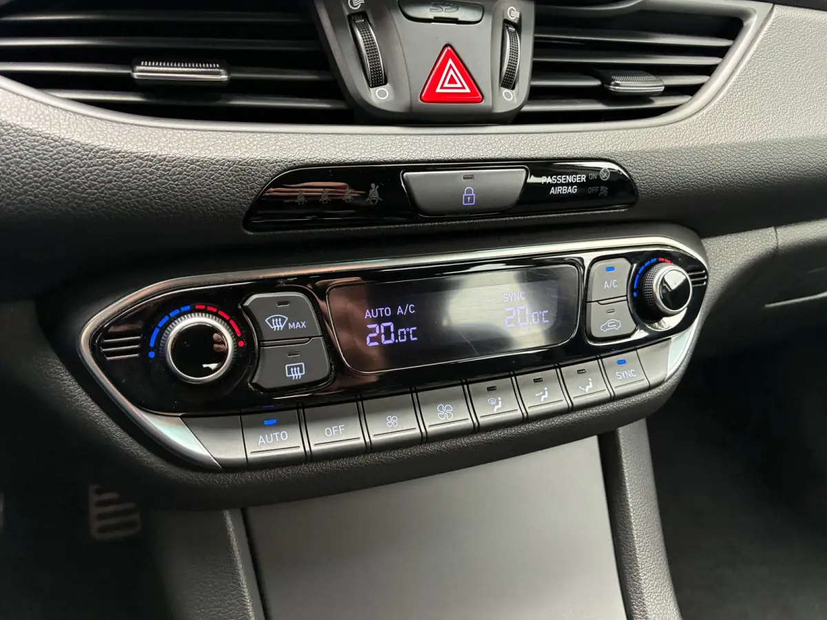 1.4 T-GDI Premium | Camera + Keyless + Clima Nu € 12.975,-!!!