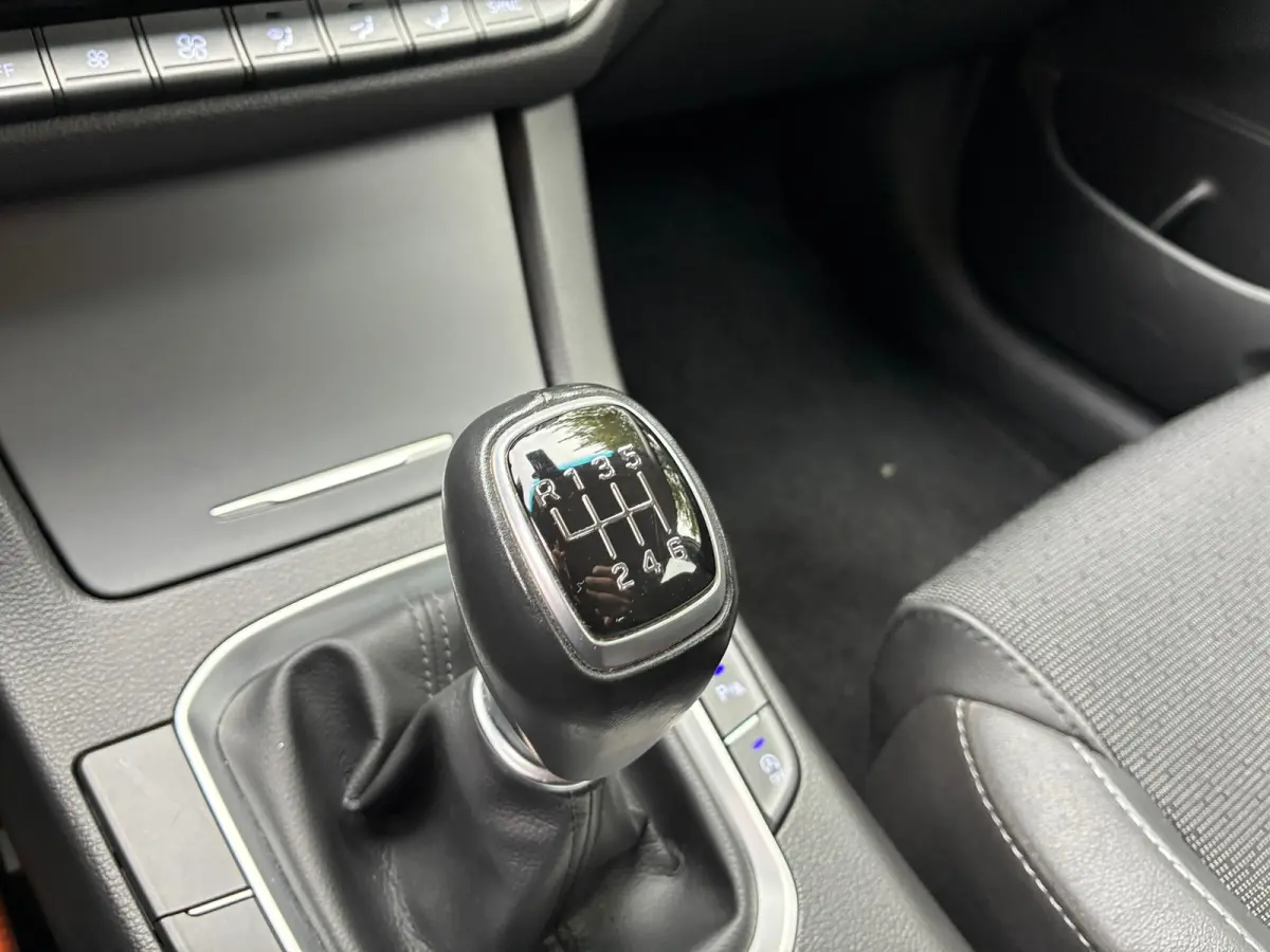 1.4 T-GDI Premium | Camera + Keyless + Clima Nu € 12.975,-!!!