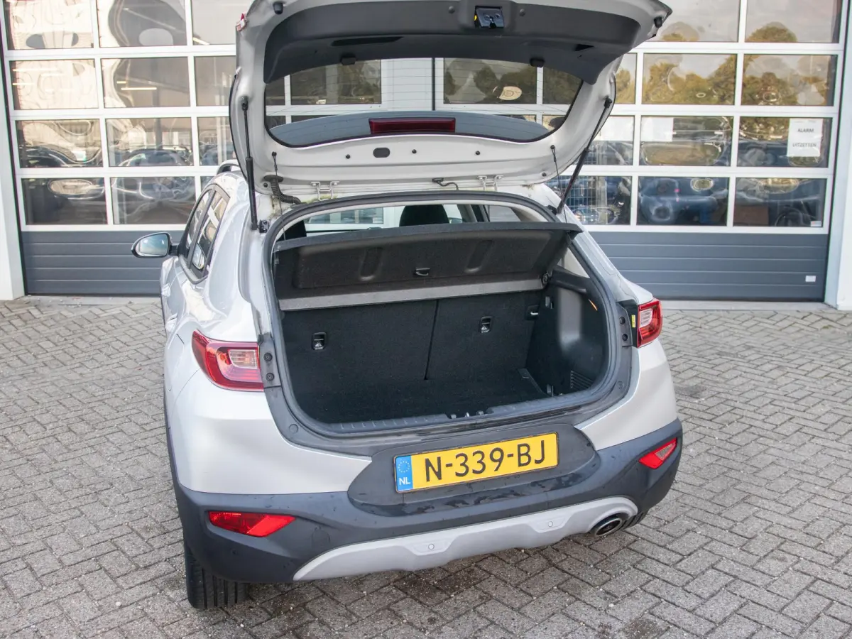 1.0 T-GDi MHEV DynamicPlusLine | Keyless entry en start | LM velgen | privacy glass