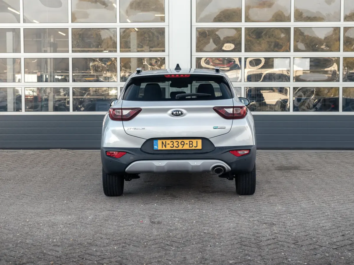 1.0 T-GDi MHEV DynamicPlusLine | Keyless entry en start | LM velgen | privacy glass