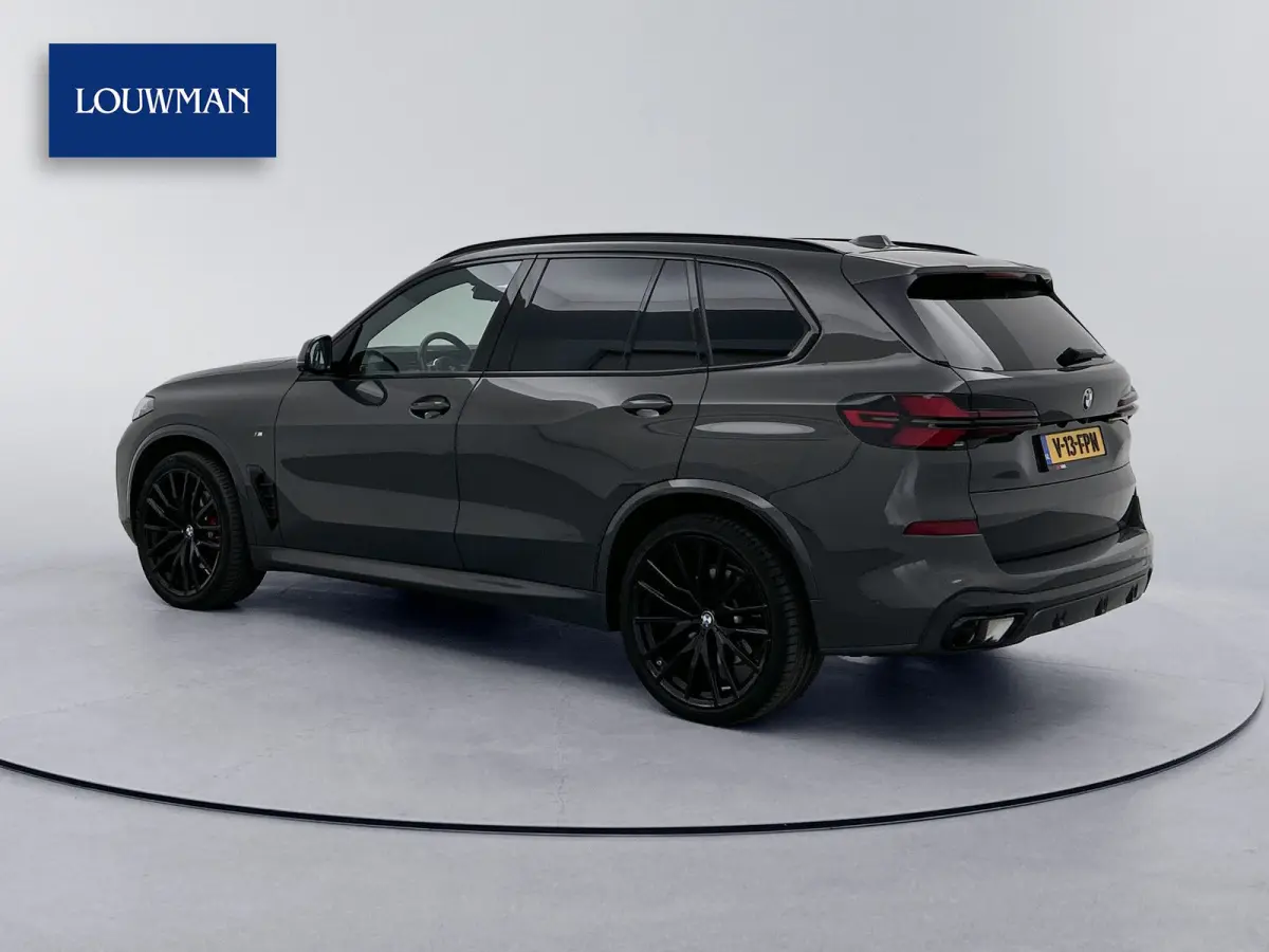 xDrive30d M Sport Grijs kenteken Dravitgrau Individual-Leder Trekhaak 3.5t Harman Kardon Pano Memory seats