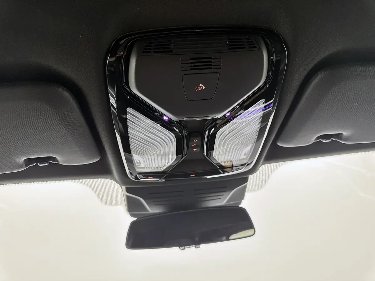 xDrive30d M Sport Grijs kenteken Dravitgrau Individual-Leder Trekhaak 3.5t Harman Kardon Pano Memory seats