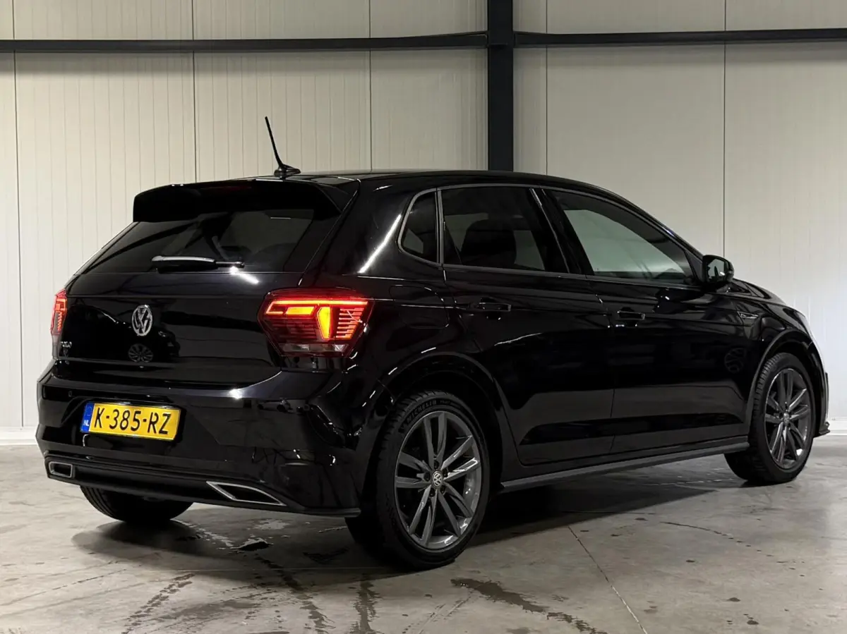 1.0 TSI R-line Virtual LED Stoelverwarming