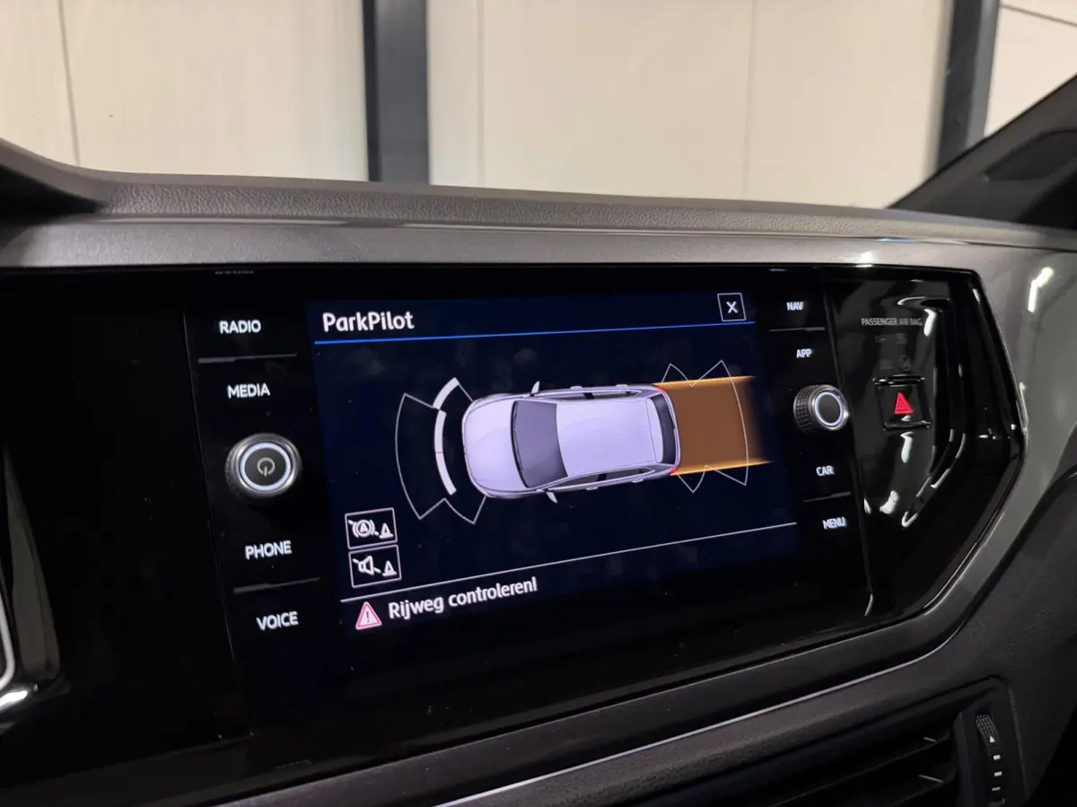 1.0 TSI R-line Virtual LED Stoelverwarming