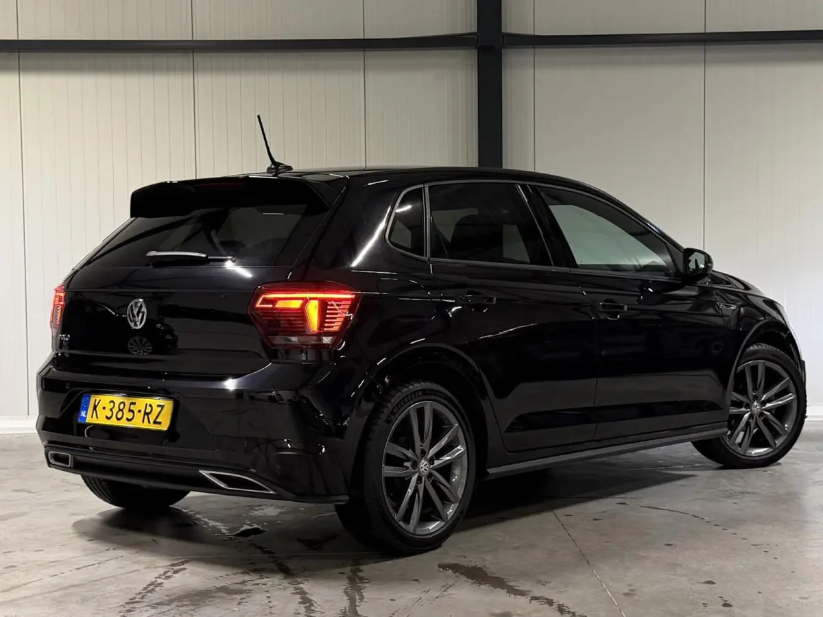 1.0 TSI R-line Virtual LED Stoelverwarming