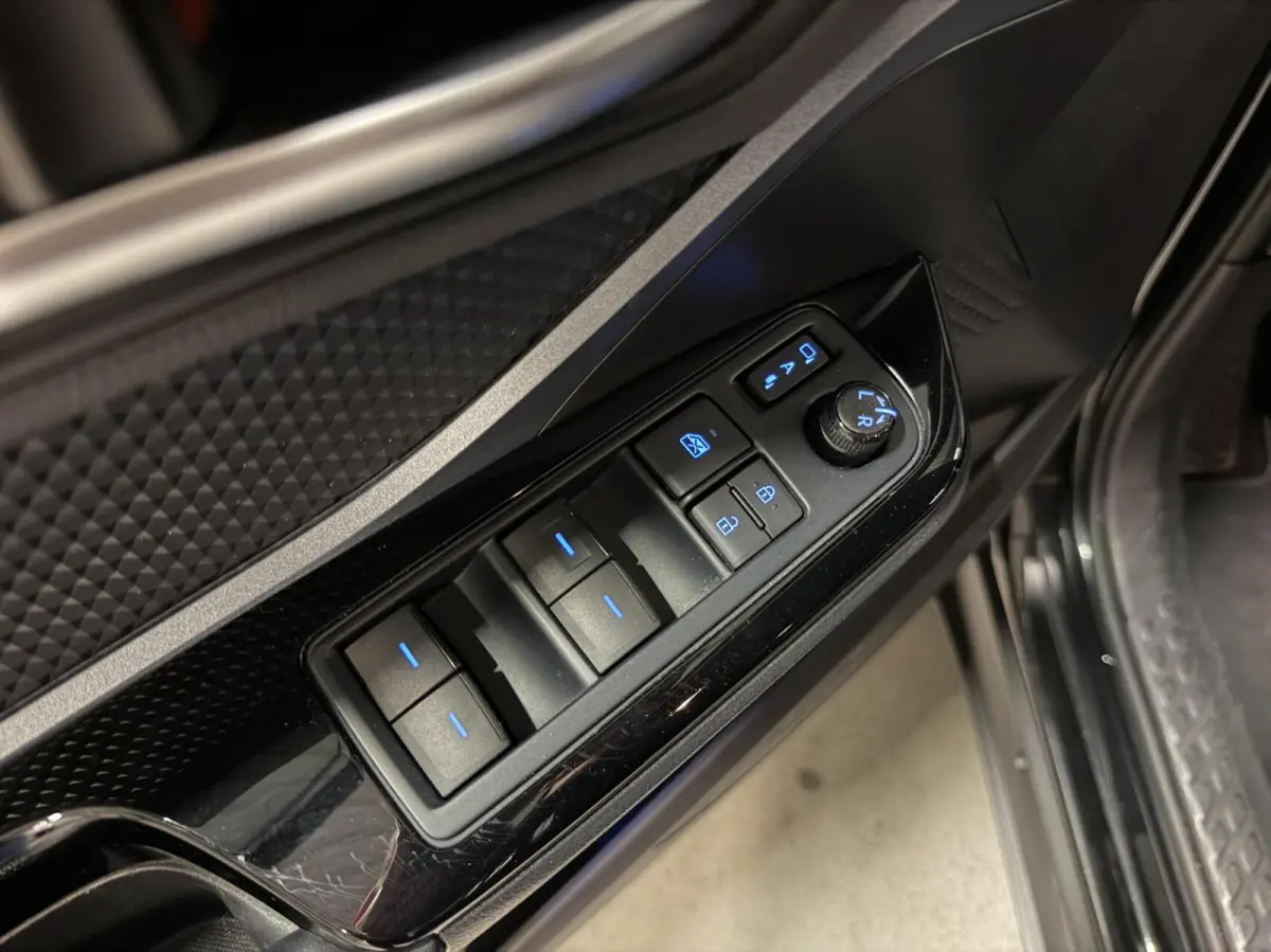 2.0 Hybrid 184PK Style Navi Dodehoek Camera JBL