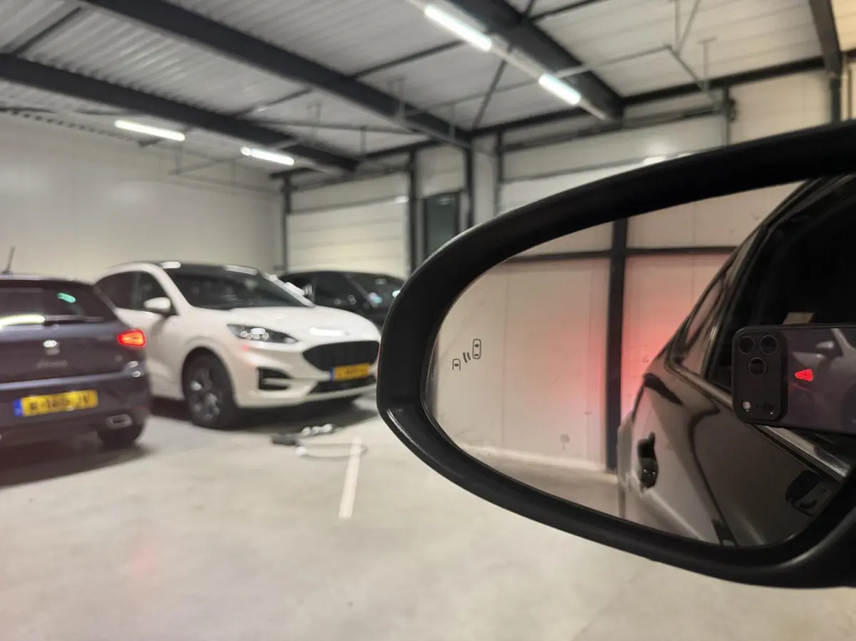 2.0 Hybrid 184PK Style Navi Dodehoek Camera JBL