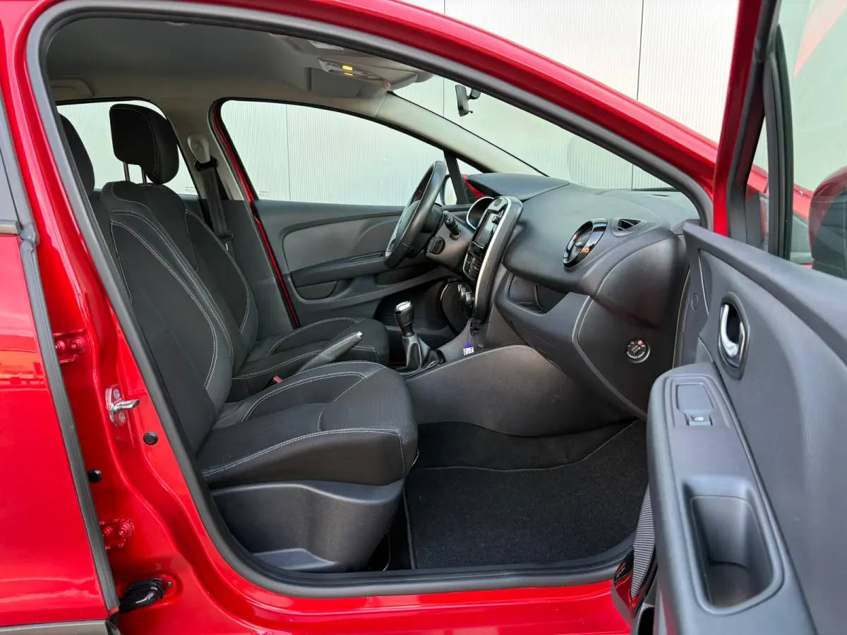 0.9 TCe 90PK Zen Navigatie/Bluetooth/Cruisecontrol
