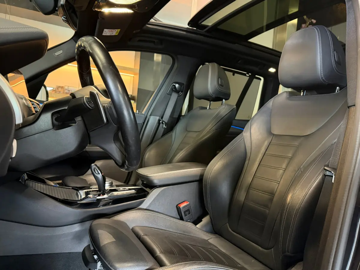 XDrive30e M Pack Panorama Memory Camera